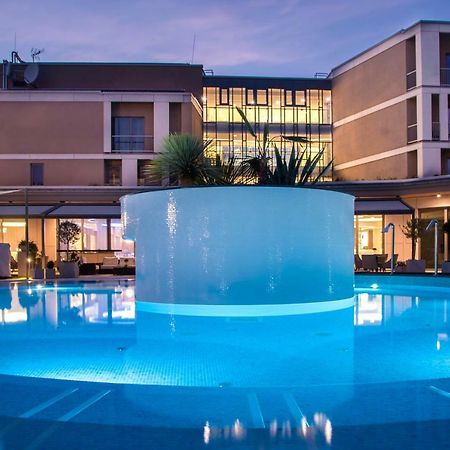 Aura Hotel Adults Only Balatonfured Exterior photo